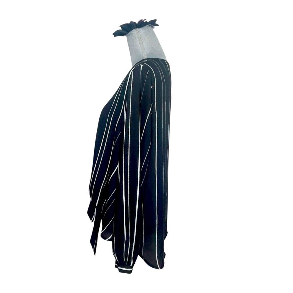 Apt. 9 Black and White Keyhole Tie Front 3/4 Sleeve Blouse Pinstripe size L - Picture 4 of 16